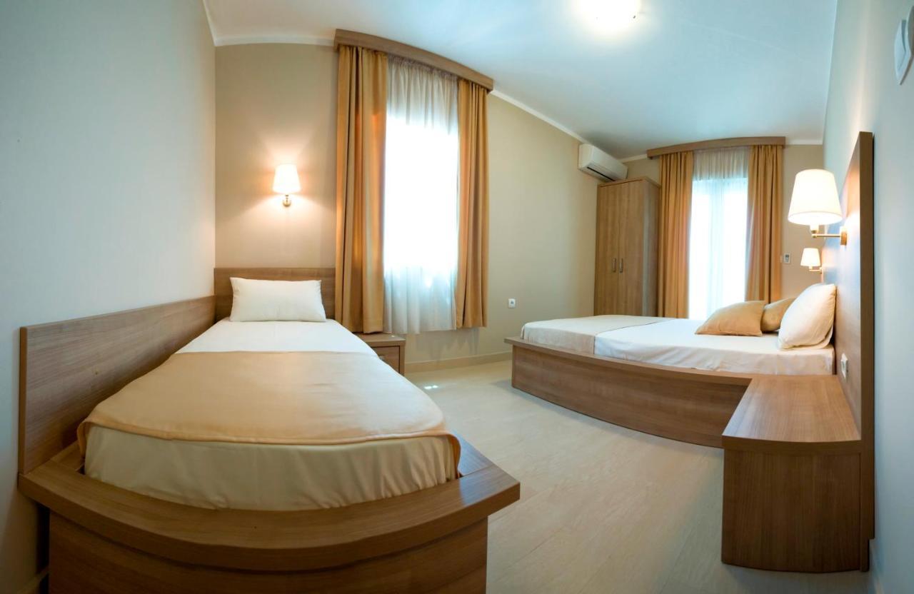 Vila V Lux Apartments Petrovac Εξωτερικό φωτογραφία
