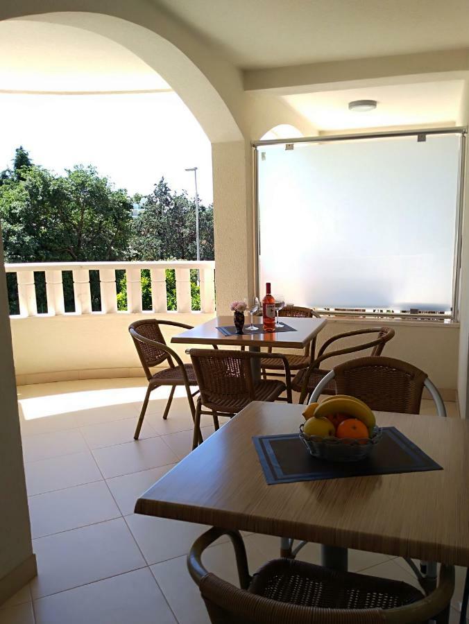 Vila V Lux Apartments Petrovac Εξωτερικό φωτογραφία